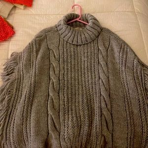 Sweater poncho
